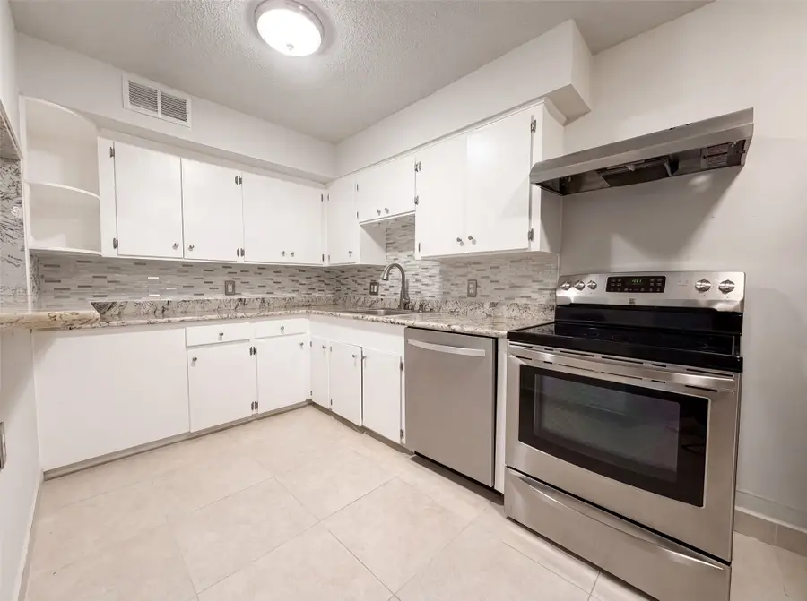 2503 Mccue Road #6, Houston, TX 77056 - #2