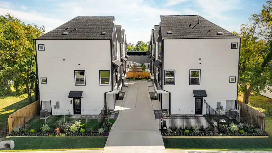 719 Thornton Road #B, Houston, TX 77018 - Image #2