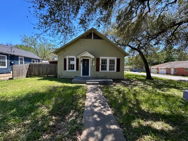 400 N Stevenson Street, Eagle Lake, TX 77434 - #1