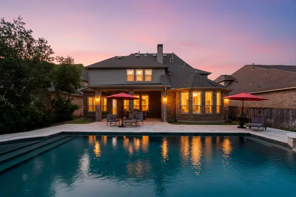 203 Greylake Place, The Woodlands, TX 77354