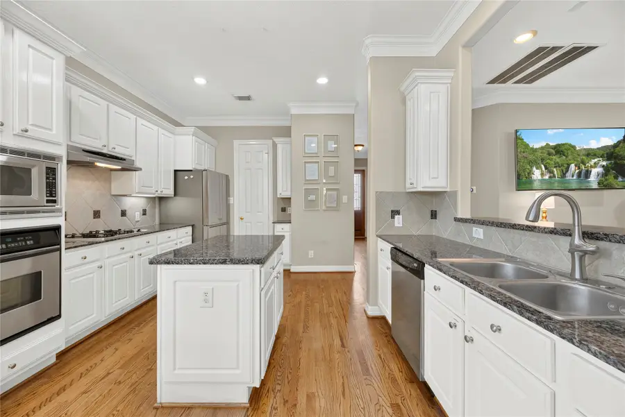 2606 Shady Acres Landing, Houston, TX 77008 - #2