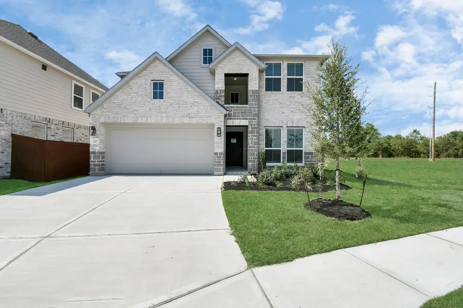 327 Ice Shore Trail, Dayton, TX 77535 - Image #2