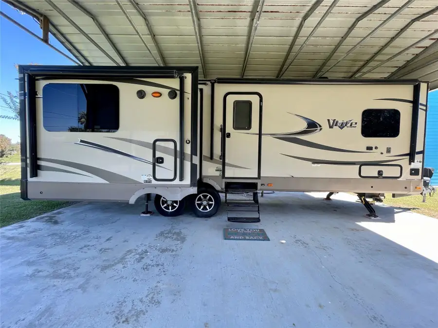 1120 & 1122 Prides Lane, Crystal Beach, TX 77650 - #3