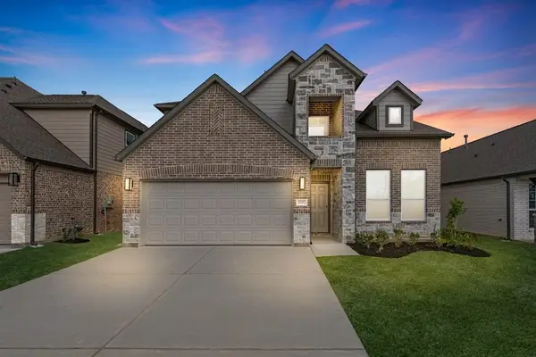 1747 Pecan Woods Lane, Conroe, TX 77301