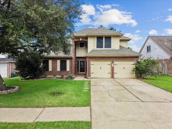 514 Welford Lane, Highlands, TX 77562