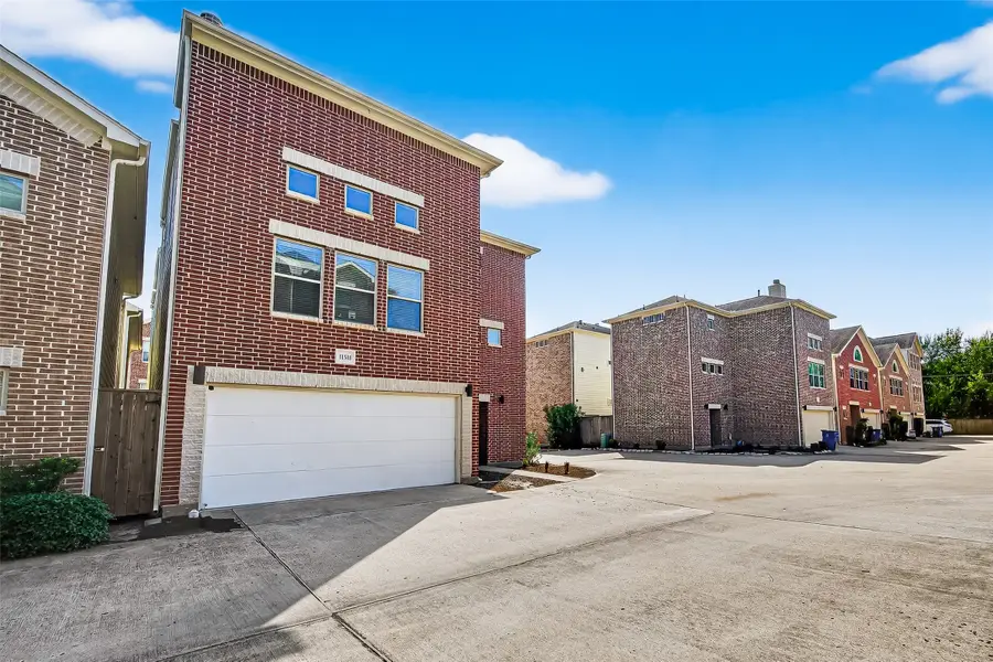 11511 Main Pine Drive, Houston, TX 77025 - Image #2