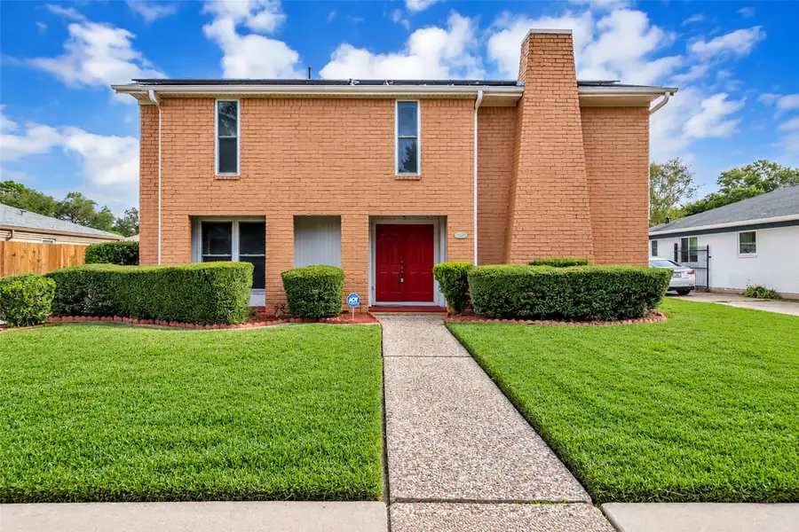 15319 Seahorse Drive, Houston, TX 77062 - #2