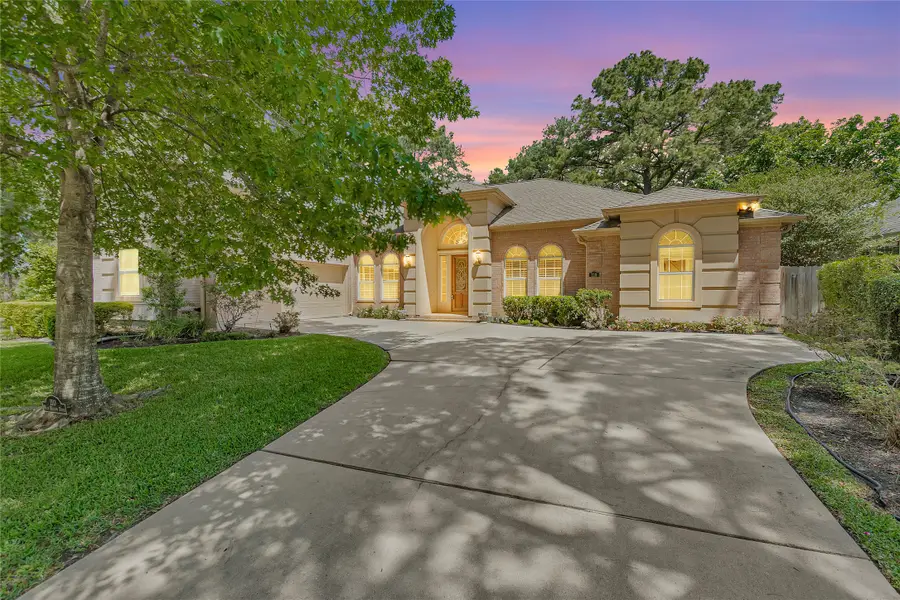 110 Wick Willow Drive, Montgomery, TX 77356 - Image #2