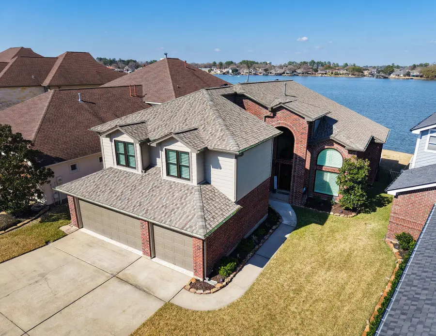 2 Villas Ways Drive, Conroe, TX 77356 - #2