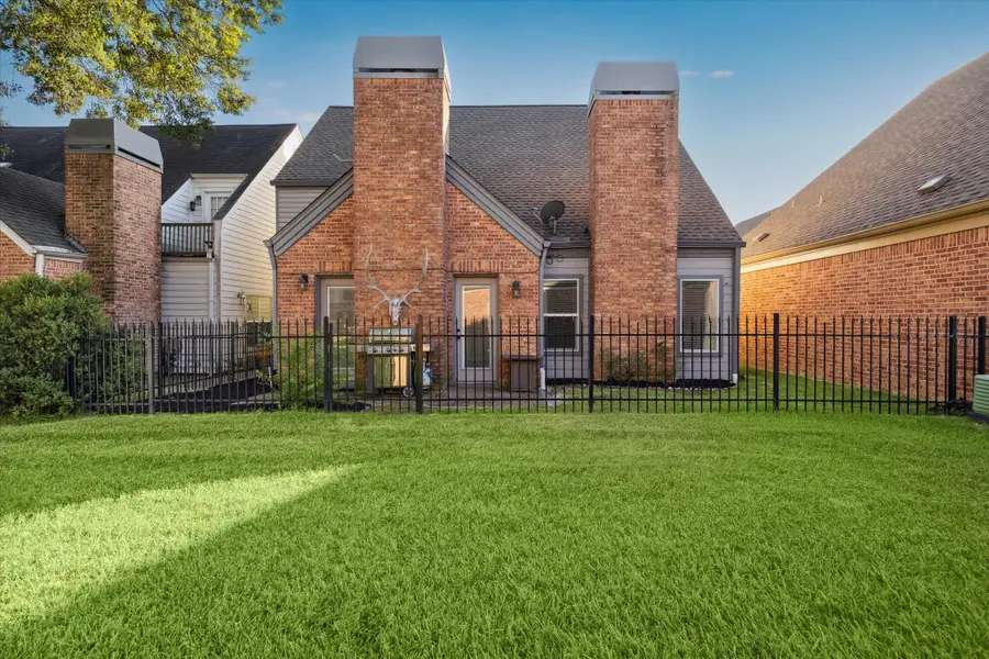 7671 Ameswood Road, Houston, TX 77095 - Image #2