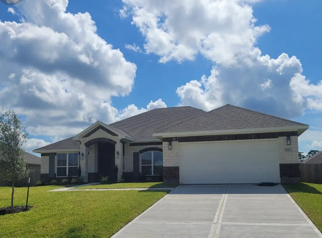 4317 Leslies Way, Dickinson, TX 77539 - #1