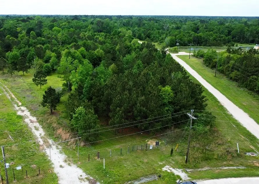 20587 Tortuga Cir, Cleveland, TX 77327 - Image #1