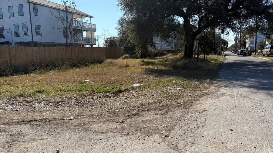 1401 34th Street, Galveston, TX 77550 - #2