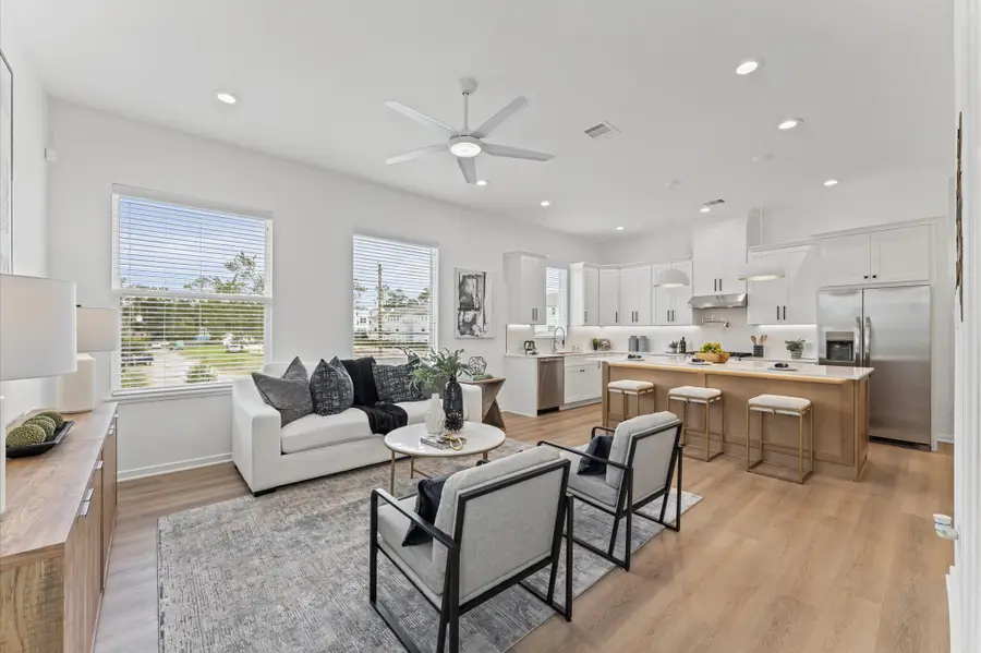 4750 Martin Hill Street, Houston, TX 77018 - Image #2