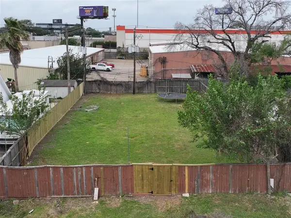 3607 Zoch Lane, Houston, TX 77092