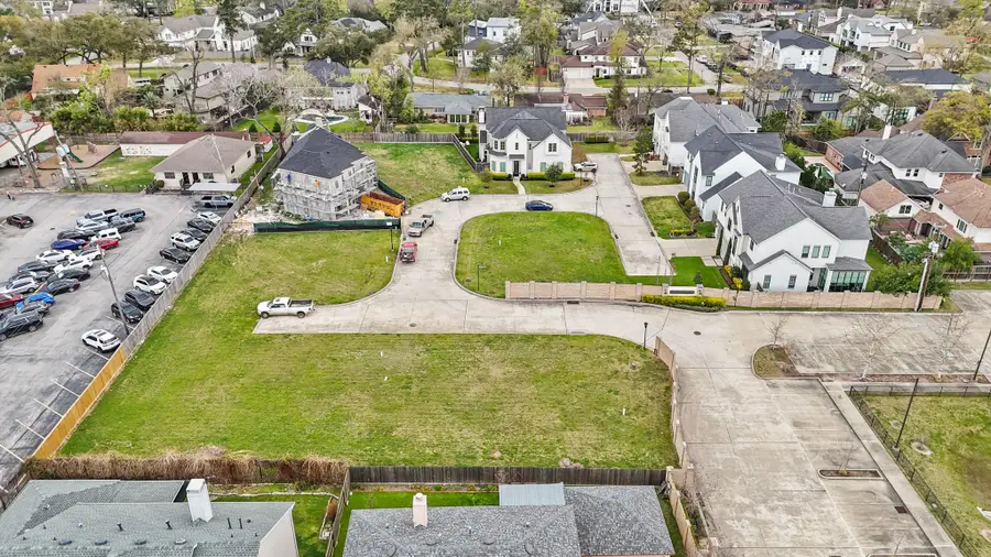 7907 S Villa Circle, Hilshire Village, TX 77055 - #2