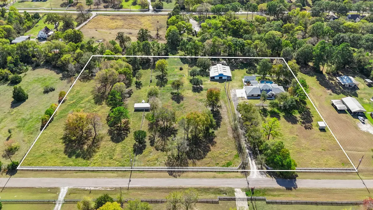 15966 Green Meadow Loop, Willis, TX 77318 - #1