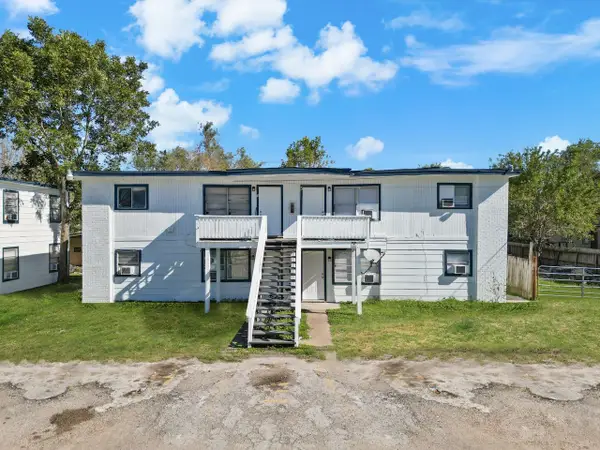 2312 & 2315 Avenue B, Dickinson, TX 77539
