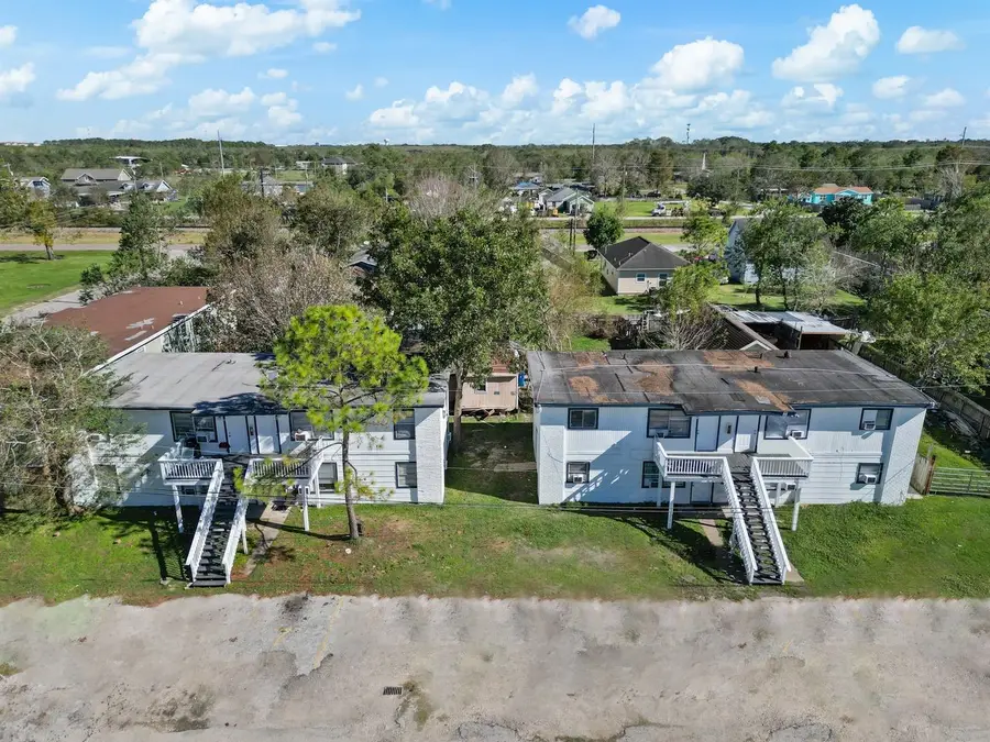 2312 & 2315 Avenue B, Dickinson, TX 77539 - Image #3