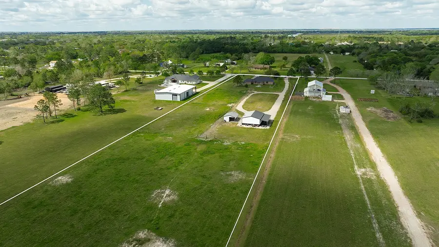 1403 Avenue L, Santa Fe, TX 77510 - #3