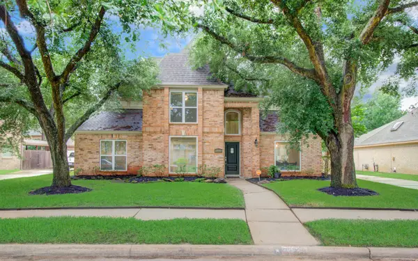 22523 Wildwood Grove Drive, Katy, TX 77450