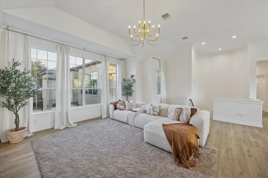 5949 Kiam Street #B, Houston, TX 77007 - Image #2