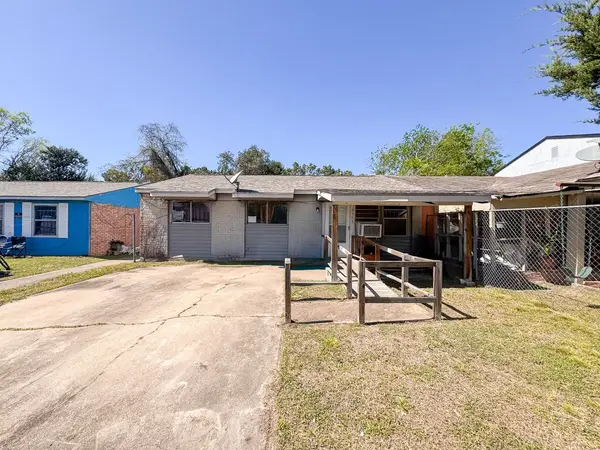 9723 Galaxy Street, Houston, TX 77078