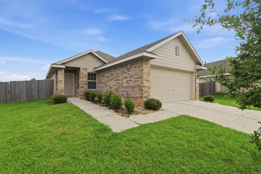 11178 N Lake Mist Lane, Willis, TX 77318 - #2