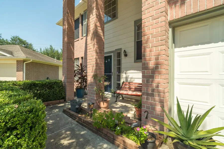 1707 Oak Valley Drive, Kemah, TX 77565 - Image #3