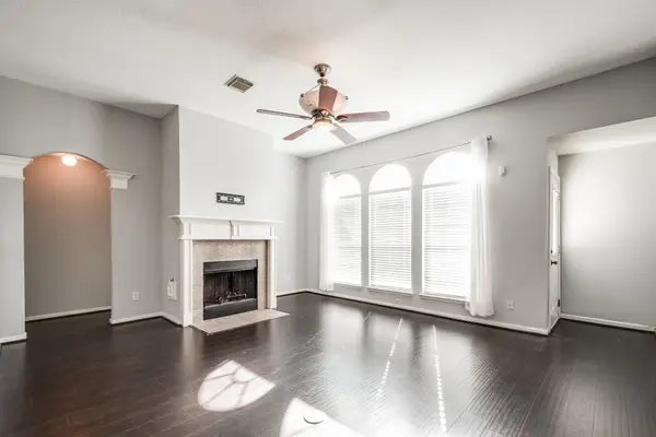 27133 Kings Manor Drive S, Kingwood, TX 77339