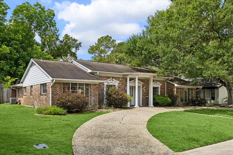 8015 Burning Hills Drive, Houston, TX 77071 - #3