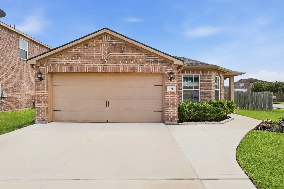 12211 Seacrest Lane, Texas City, TX 77568 - #1
