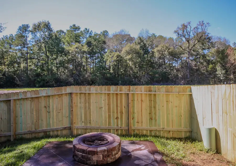 27 Summerhaze Circle, The Woodlands, TX 77382 - Image #3