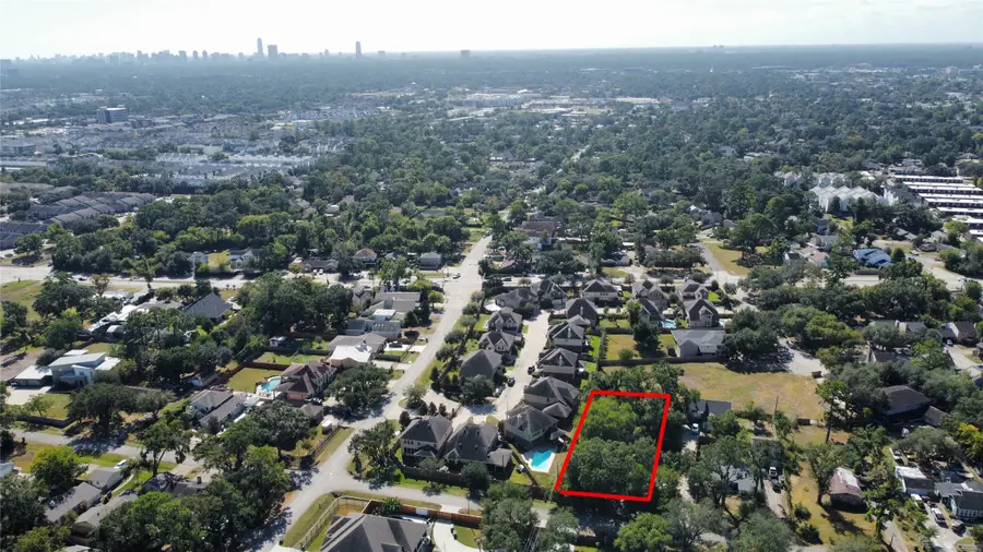 9209 Kerrwood Lane, Houston, TX 77080 - Image #3