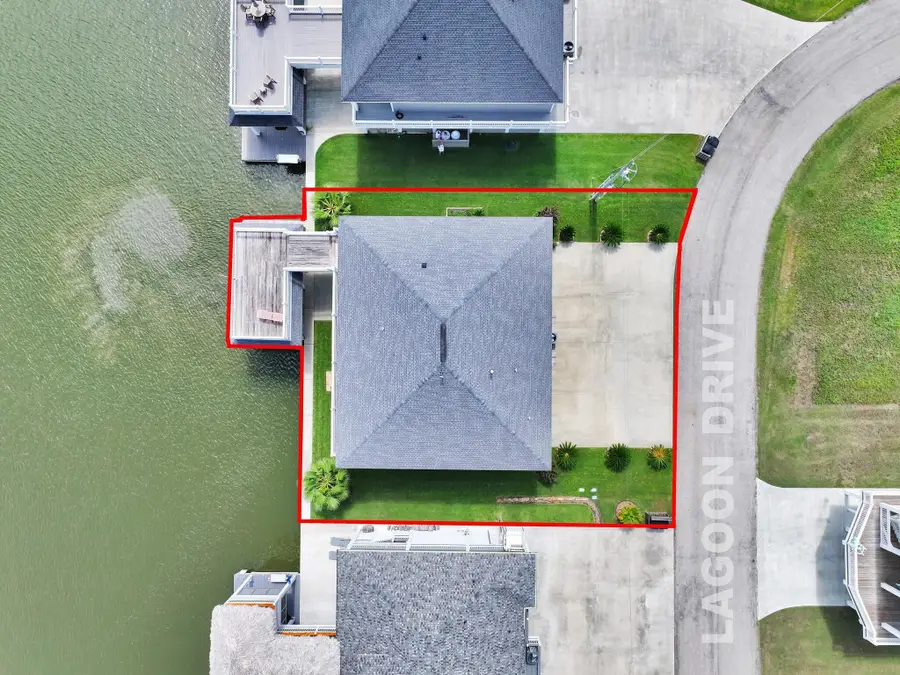 1295 Lagoon Drive, Crystal Beach, TX 77650 - Image #3