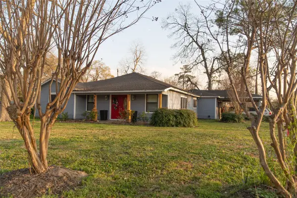 7902 Laura Koppe Road, Houston, TX 77028