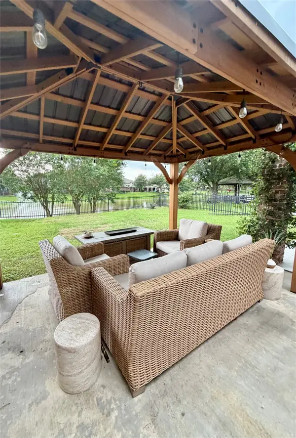 16927 Locust Springs Drive, Houston, TX 77095