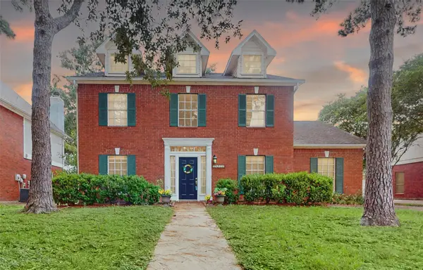 14919 Forest Trails Drive, Houston, TX 77095