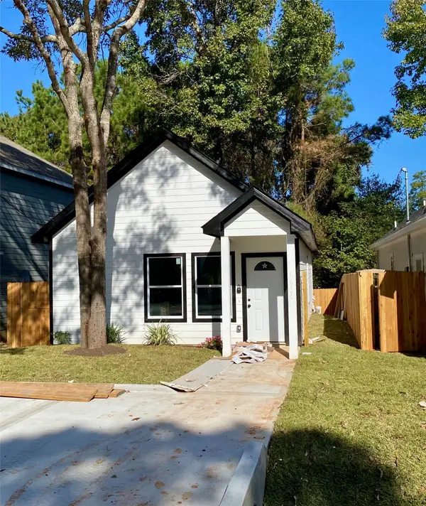 16942 W Lynbrook Street, Montgomery, TX 77316