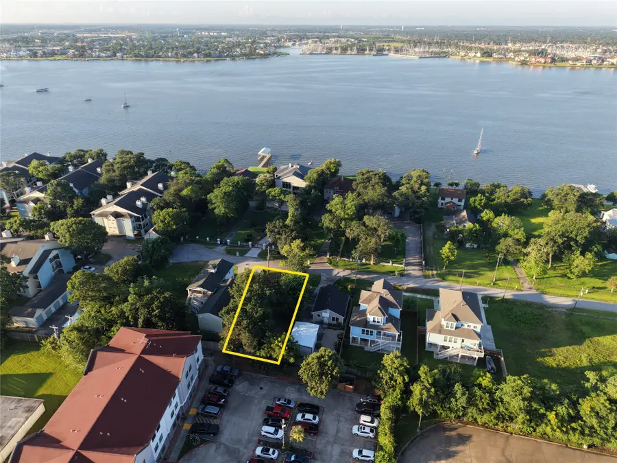 2914 Seargent Street, Seabrook, TX 77586 - #3