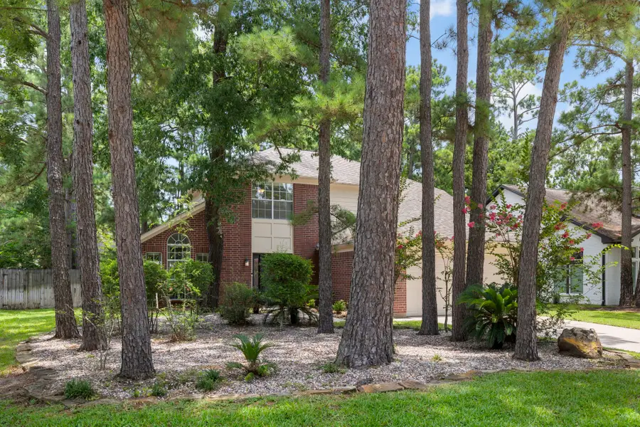 34 Sweetdream Place, The Woodlands, TX 77381 - Image #2