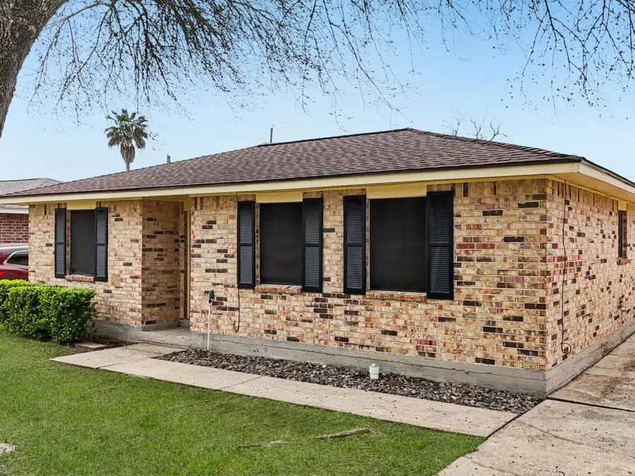 4710 Pine Street, Seabrook, TX 77586 - #3