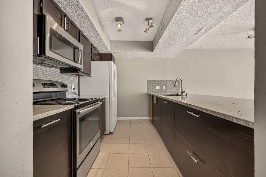 2818 S Bartell Drive #13, Houston, TX 77054 - #2