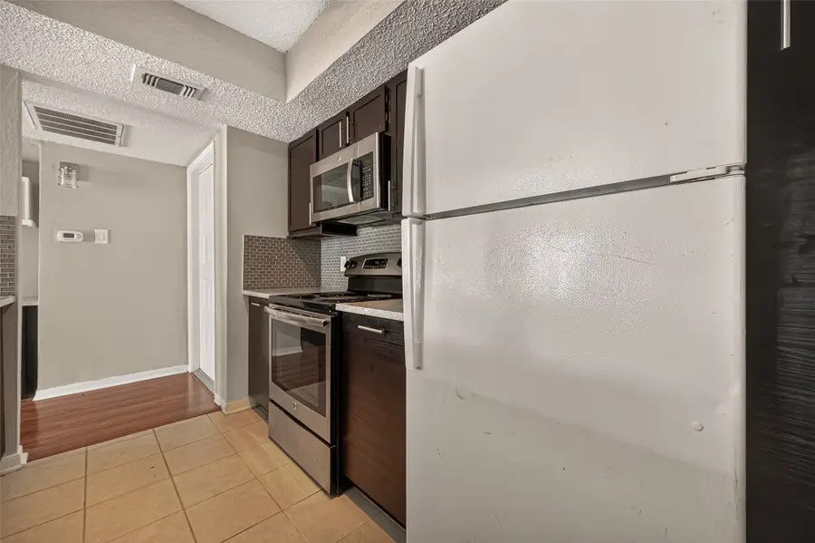 2818 S Bartell Drive #13, Houston, TX 77054 - #3
