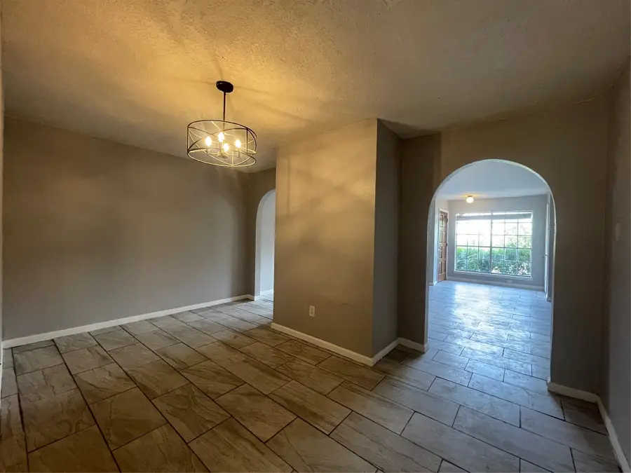 9614 Wellsworth Drive, Houston, TX 77083 - Image #3
