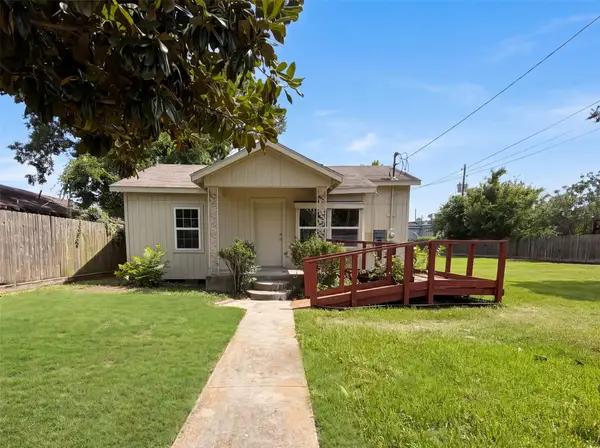 4214 E Toliver Street, Houston, TX 77016