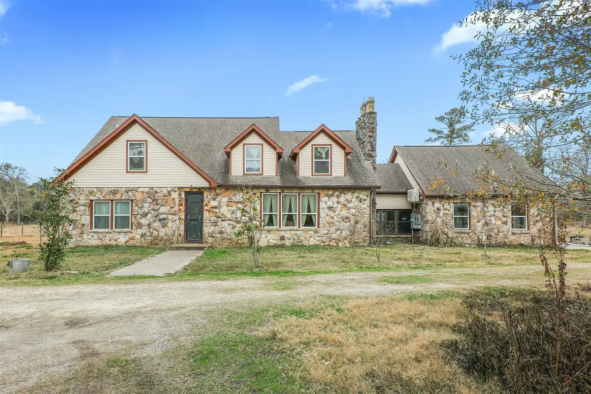 9009 Lazy Lane, Hitchcock, TX 77563 - #1