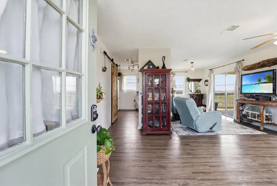 4014 6th Street, Galveston, TX 77554 - #3