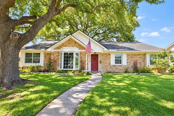 8502 Braes Meadow Drive, Houston, TX 77071