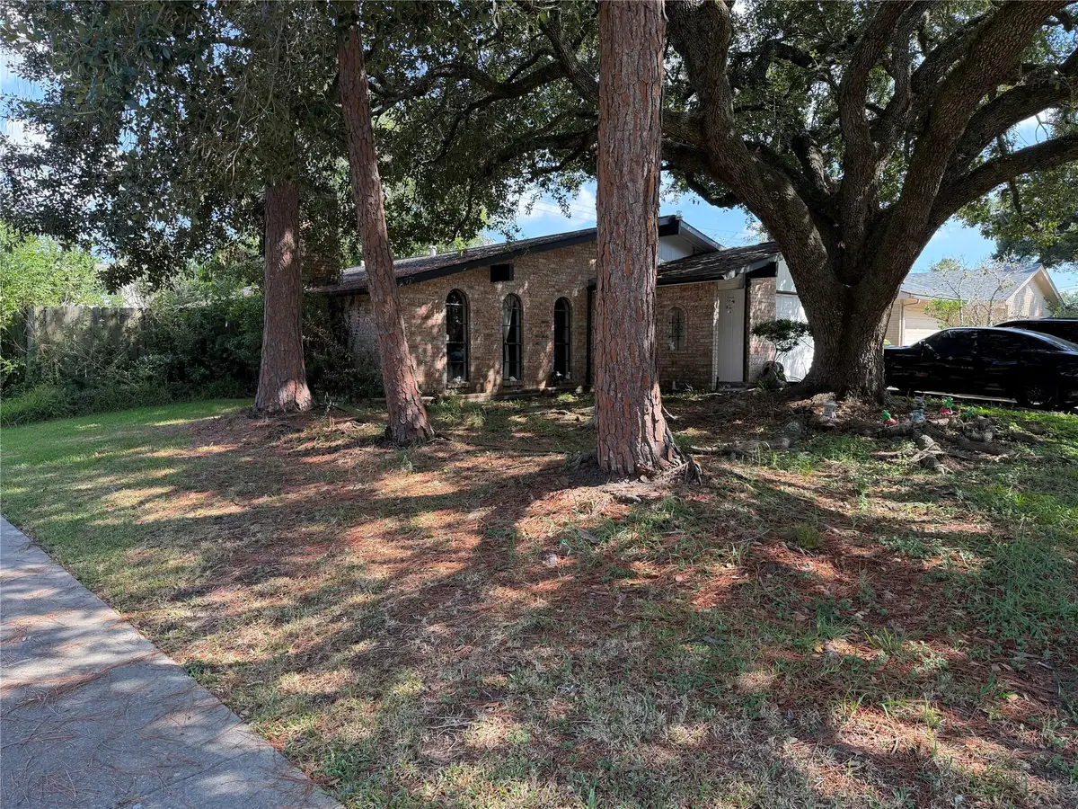 3103 Meadowview Drive, Missouri City, TX 77459 - #1